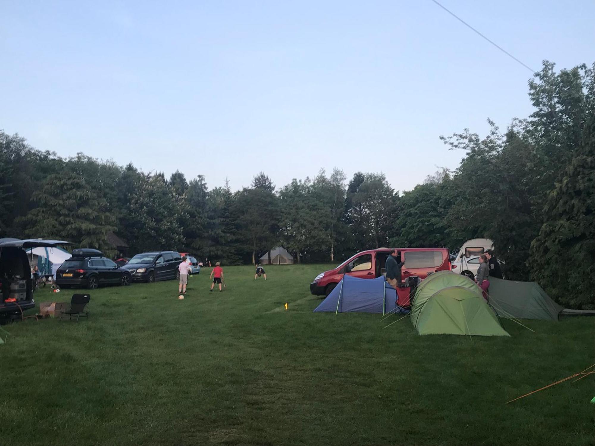 Villa Spacious Bell Tent At Herigerbi Park Lincolnshire Grantham Exterior foto